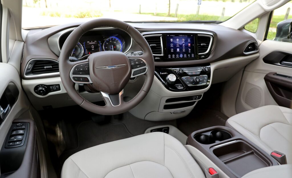 Interior Space in Chrysler Pacifica